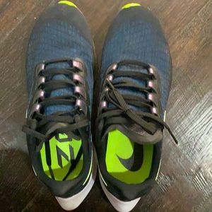 WMNS NIKE AIR ZOOM PEGASUS 37